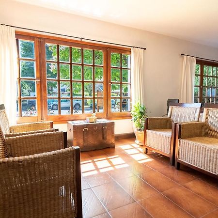 Hosteria Hostal Del Esquiador Сан-Мартин-де-лос-Андес Экстерьер фото