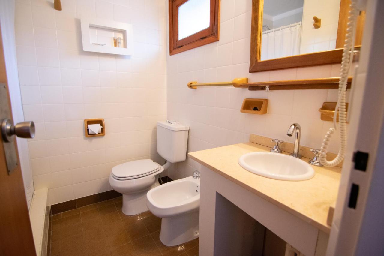 Hosteria Hostal Del Esquiador Сан-Мартин-де-лос-Андес Экстерьер фото